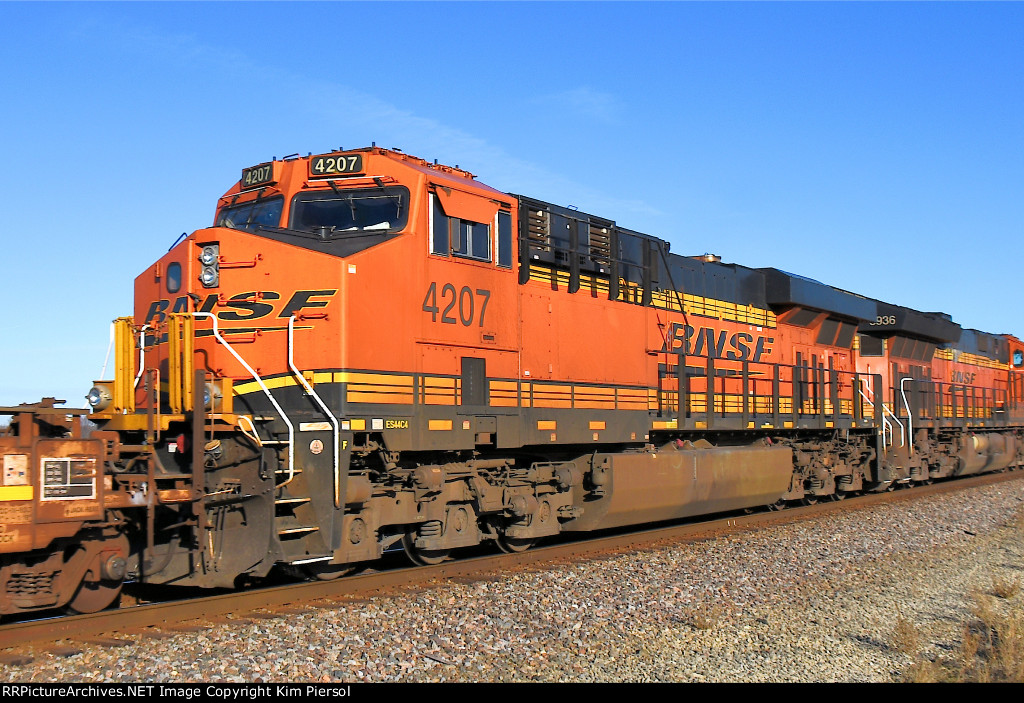 BNSF 4207 Pusher